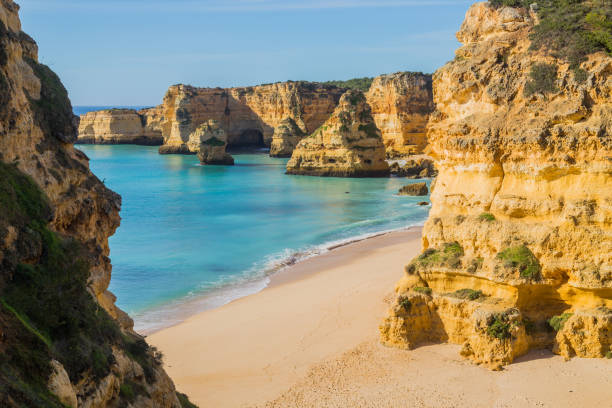 istock beach of Praia da Marinha 1433874655
