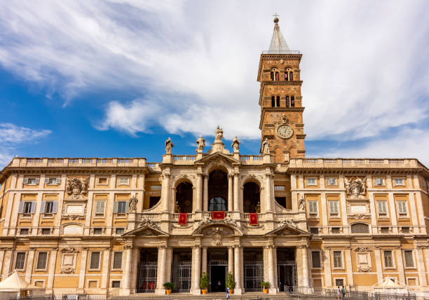 サンタ・マリア・マッジョーレ大聖堂、ローマ（イタリア） - basilica building exterior built structure color image ストックフォトと画像