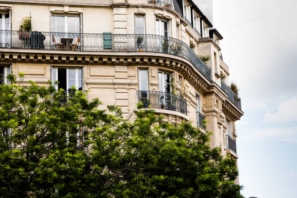 istock parisian architecture, view of a building in paris 1433949084