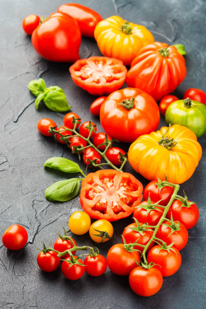 istock Variety of large heirloom tomatoes 1433981017