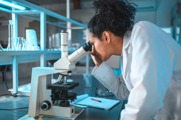 istock A Scientific Experiment  Performed by a Female Professional 1434121213
