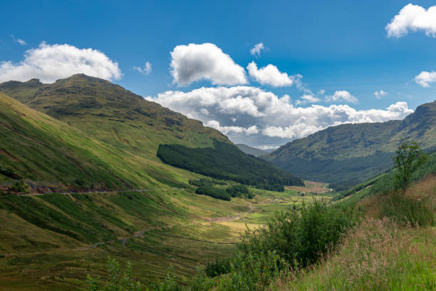 Hills forming the valley of Glen Croe close to the Rest and be Thankful stopover, Scotland, UK. Hills above the Rest and be Thankful stopover in Glen Croe, Scotland, UK. stopover stock pictures, royalty-free photos & images