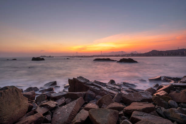 Fujian Province Slow Door Shoots Seaside Rocks