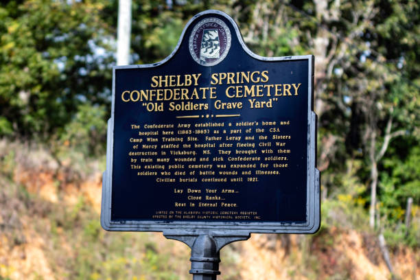 historical sign for shelby springs confederate cemetery - confederate soldier imagens e fotografias de stock