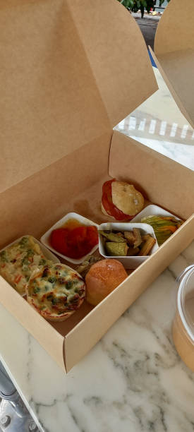 istock vegetarian catering service 1434370523