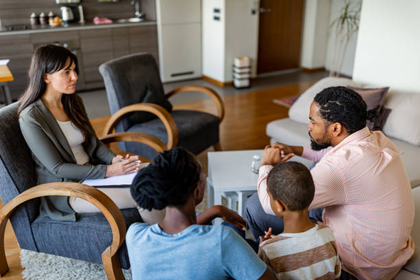 istock Counseling therapy at home 1434381958