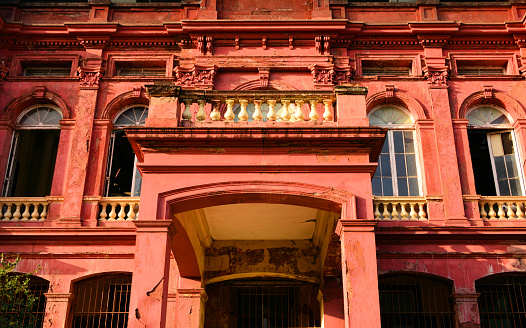 Port of Spain, Trinidad island, Trinidad and Tobago: The Red House, completed in 1906, seat of the Parliament of Trinidad and Tobago - architect D. M. Hahn - Beaux-Arts style - entrance porch - Abercromby Street.