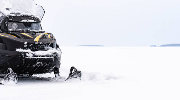 30,000+ Snowmobile Pictures | Download Free Images on Unsplash
