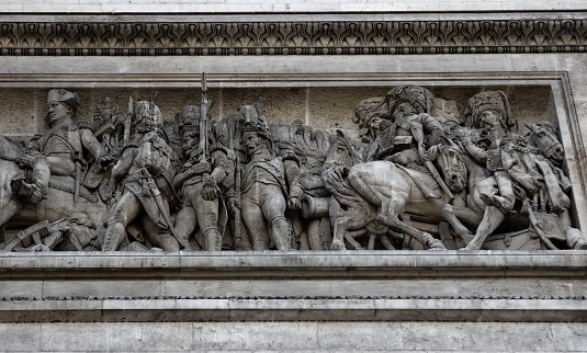 Triumphal arch in Paris, four sides depict scenes of revolution and Empire low reliefs