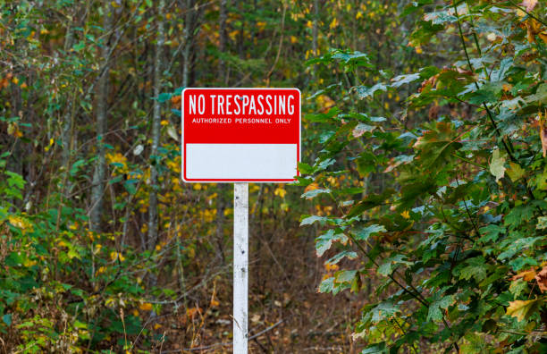istock No trespassing warning sign along road 1434517609