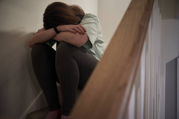 zdrowie psychiczne kobiet - przemoc domowa zdjęcia i obrazy z banku zdjęć