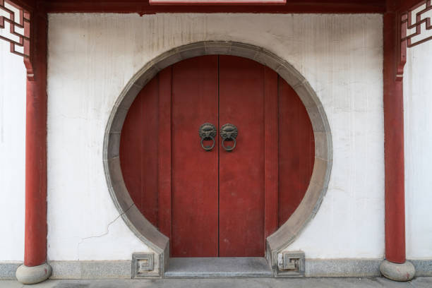 istock Chinese old red door in the Temple 1434596832
