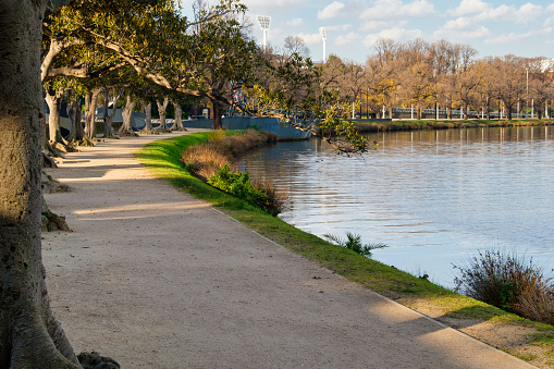 Flinders Walk along the Yarra River on a sunny winter afternoon - Melbourne, Victoria, Australia