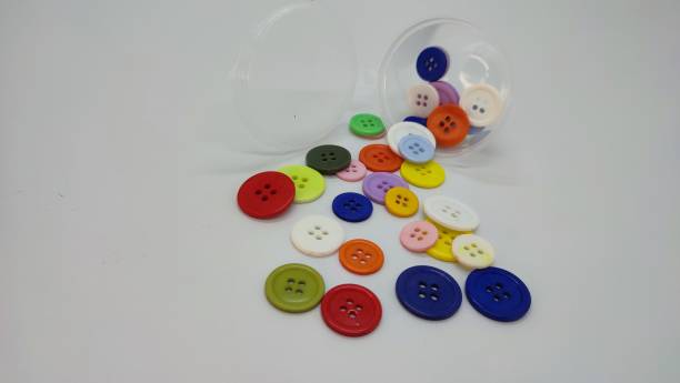 botões coloridos - camisa com botões - fotografias e filmes do acervo