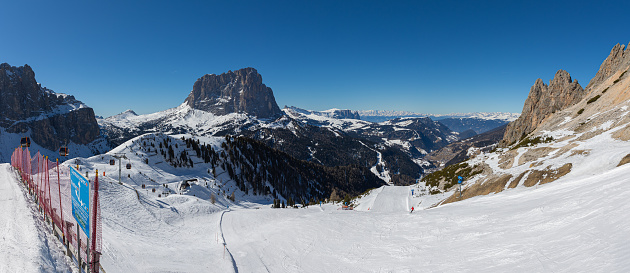 Langkofel, Sassolungo lies in Ski resort Gröden, Val Gardena,  Südtirol, South Tyrol, Alta Adige, Italy