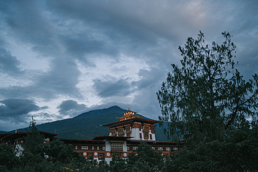 punakha dzong in late evening