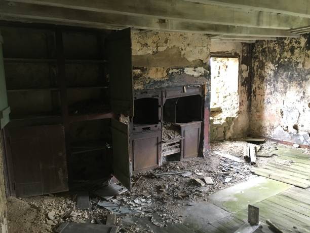 istock Inside an abandoned farmhouse 1434739787