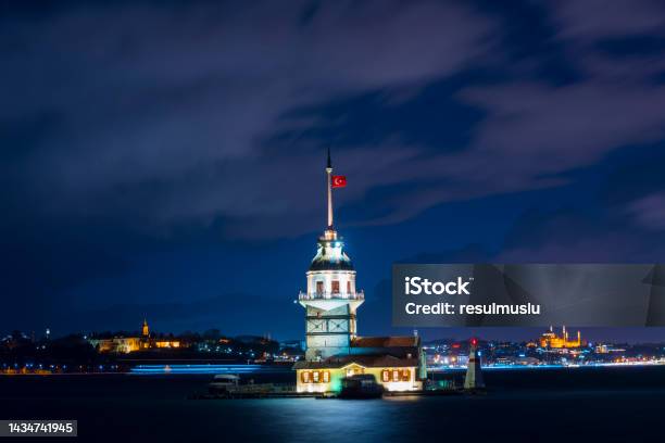 Maidens Tower In Istanbul Turkey Stock Photo - Download Image Now