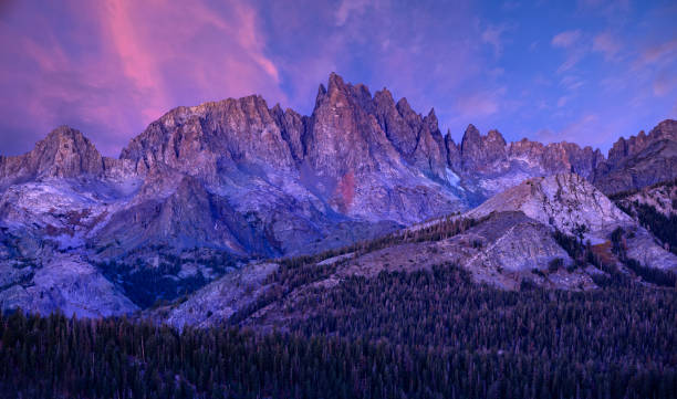 Dawn at Minaret mountain in California