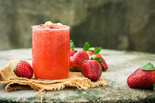 strawberry smoothie, strawberry juice, Glass of fresh strawberry cocktail
