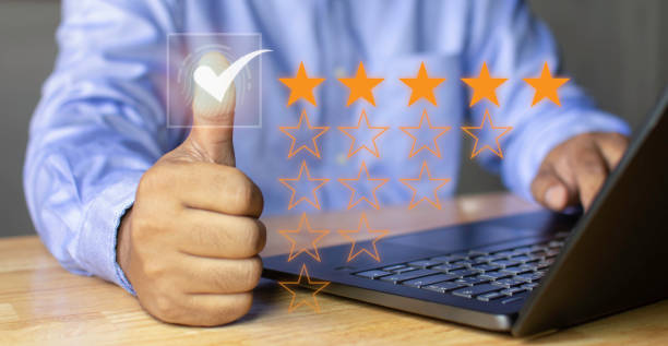 istock Entrepreneurs hit the highest rating five-star checkmark. Great Customer Service Assessment Concept 1434916709