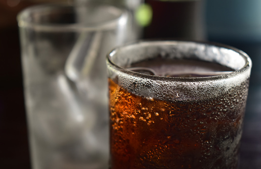 Drinking can cold drip, cold soda drip, blue red, wet drink, party, condensation, aluminum, carbonated material