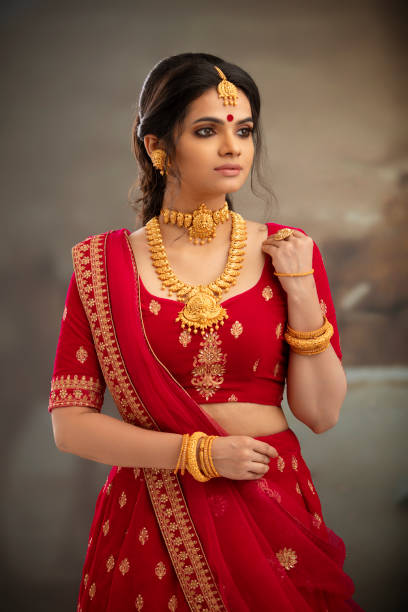 istock Pretty Indian young Hindu Bride portrait 1435010705