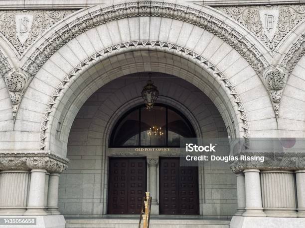 Old Post Office Building Dc Stock Photo - Download Image Now - Post Office, Washington DC, Architecture
