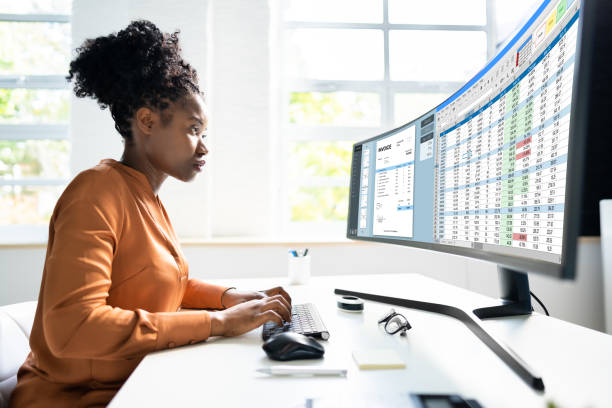 istock Medical Codes And Accounts Manager In Office 1435081412