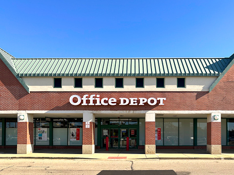 Office Depot store in Arlington Heights, IL