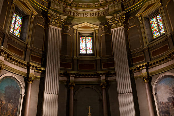 Mary Queen of the World Cathedral-Basilica Built in the 19th century Basilique-Cathédrale Marie-Reine du Monde, translating to Basilica-Cathedral Mary Queen of the World, is one of the beautiful landmarks in Montreal downtown area. mary queen of the world cathedral stock pictures, royalty-free photos & images