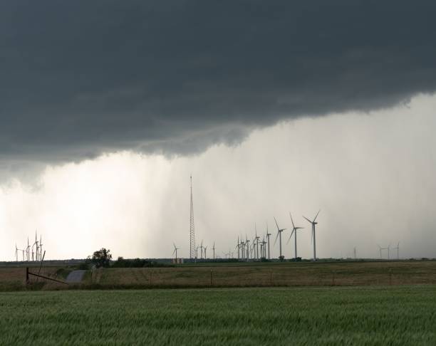 istock Menacing Storm Clouds over Wind Turbines in Oklahoma 1435155006