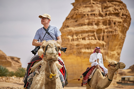 Fotógrafo profesional de paisajes y guía en camellos photo