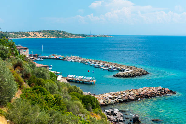 assos nella provincia di canakkale, turchia. - ayvacık foto e immagini stock