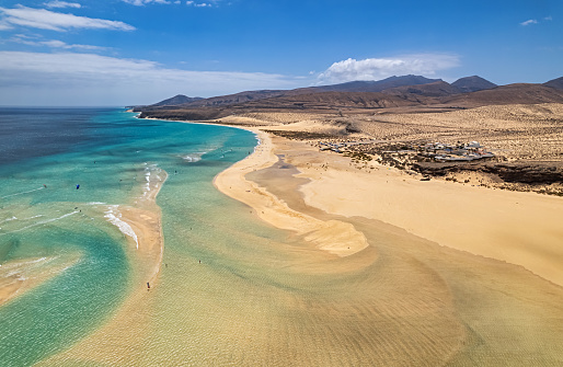 Flight over Playa de la Barca beach, Fuerteventura