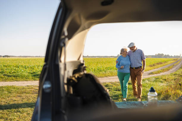 istock Senior couple on a road trip 1435281539