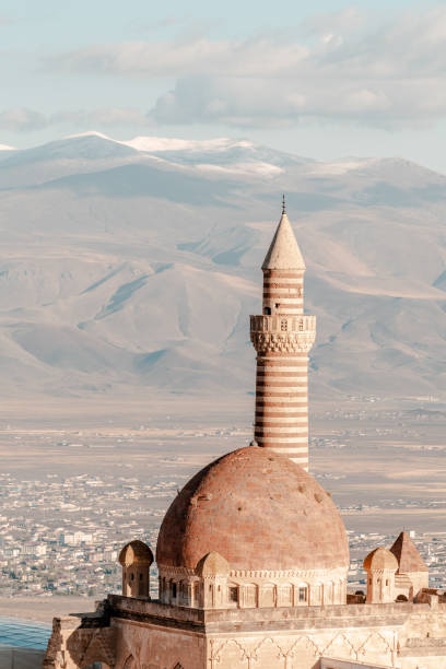 istock Ishak Pasha palace in Dogubeyazit, Turkey 1435292857