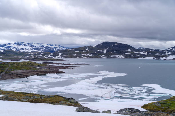 istock lake with ice floes 1435316191