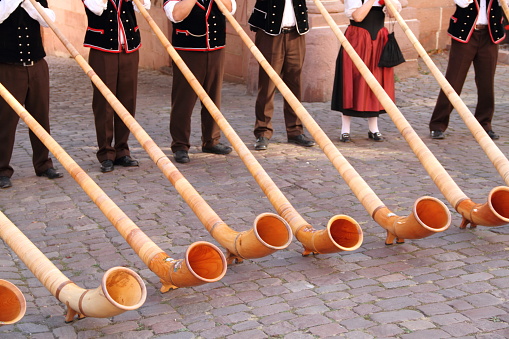 Street music with the alphorn