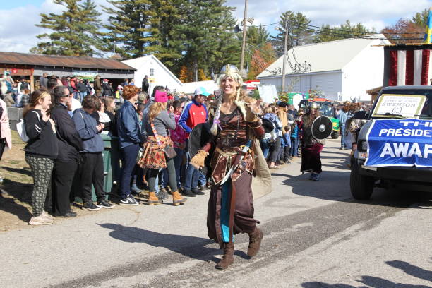 Woman wearing halloween costume in the parade The Sandwich Fair is an annual event held on Columbus Day weekend in Sandwich, New Hampshire from Oct 8-10, 2022 sandwich new hampshire stock pictures, royalty-free photos & images