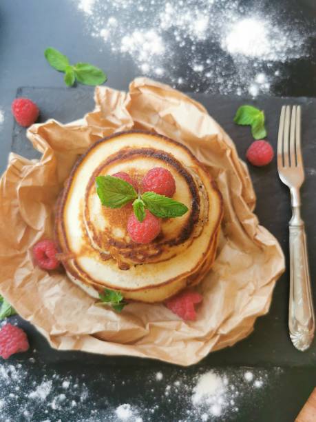 pancakes with raspberries