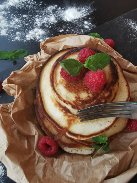pancakes with raspberries