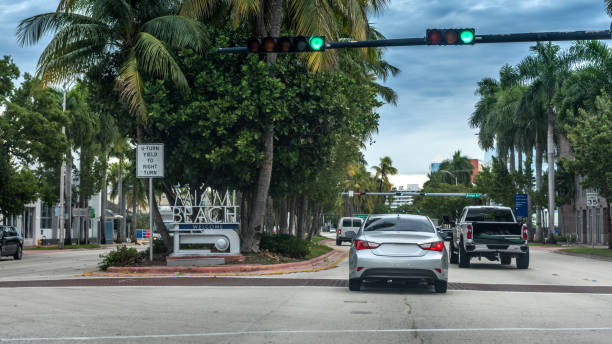 istock Miami Beach welcome sign 1435360308