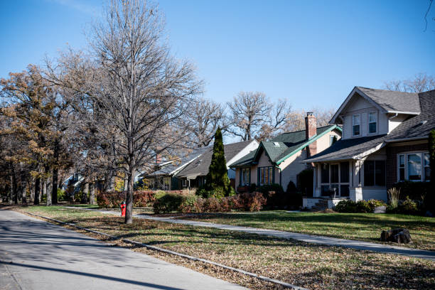 istock neighbourhoods 1 1435393182