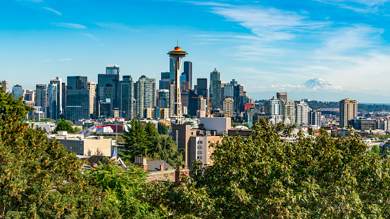 View of Seattle skyline with Mount Rainier and Needle from Kerry Park viewpoint in the afternoon