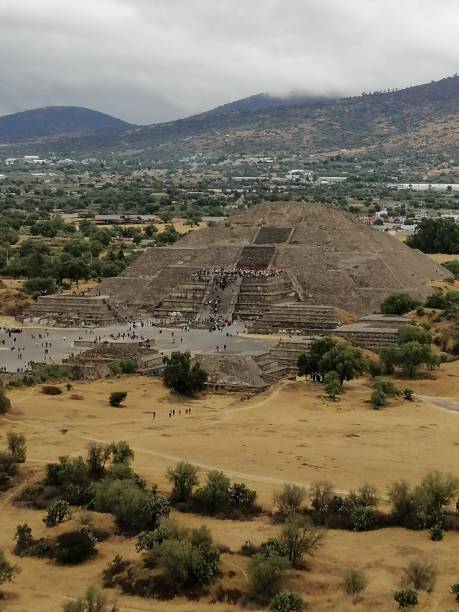 istock Pyramid of the Sun 1435464176