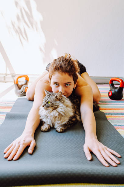 istock doing sports with a cat 1435492473