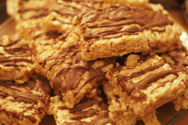 istock Marshmallow crispy tray bake slices with drizzled chocolate 1435528778