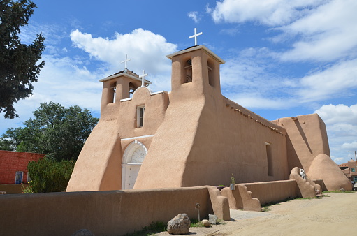San Francisco de Asis adobe church near Taos, New Mexico