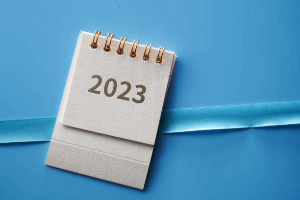 istock 2023 desk calendar on color background 1435597289
